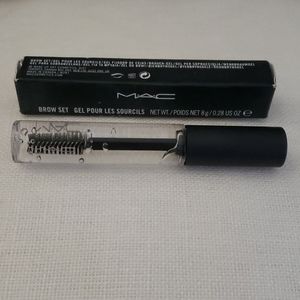 MAC Cosmetics Eyebrow Gel🖤